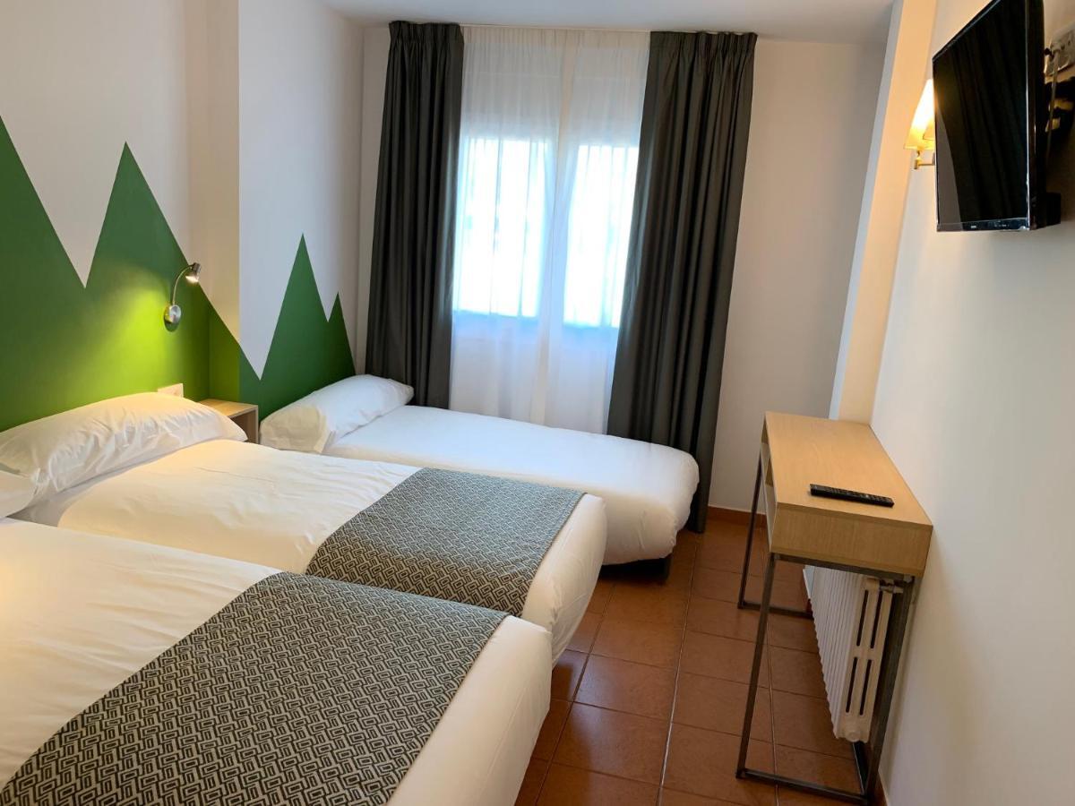 Hotel Musher ปาสเดลากาซา ภายนอก รูปภาพ